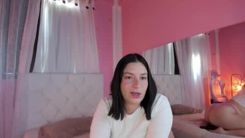 Snapshot of persefone_saira chatting on 02-09-26, 05:39 Marie online show from 02-09-26, 05:39