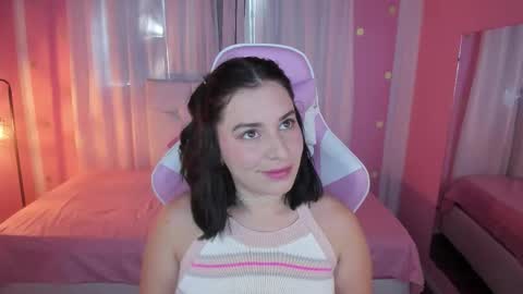 Snapshot of persefone_saira chatting on 02-11-26, 06:57 Marie online show from 02-11-26, 06:57