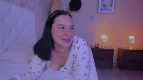 Marie online show from 04-04-26, 11:29