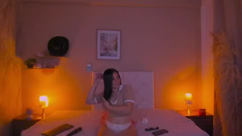 Marie online show from 04-17-26, 11:13