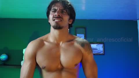 andres    online show from 02-12-25, 10:48