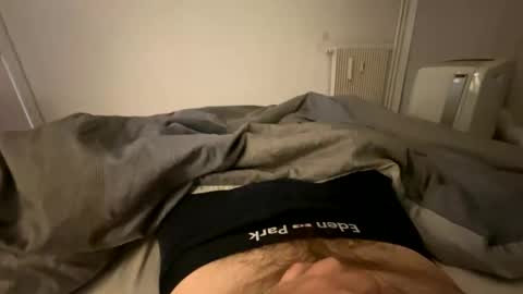 Snapshot of perseval54 chatting on 06-03-26, 05:51 perseval54 online show from 06-03-26, 05:51