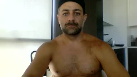 Snapshot of persianprince546 chatting on 05-31-26, 05:31 persianprince546 online show from 05-31-26, 05:31