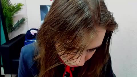 horror flying on the wings of the night.... online show from 01-09-25, 05:23