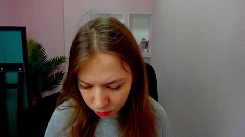 horror flying on the wings of the night.... online show from 11-23-25, 03:34