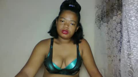 Snapshot of perversah chatting on 02-19-26, 02:40 Perversah online show from 02-19-26, 02:40