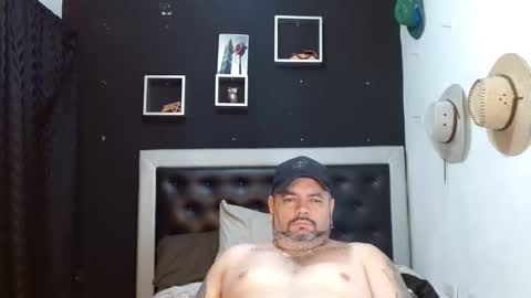 Carlos online show from 02-01-25, 02:16