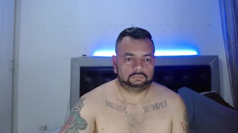 Carlos online show from 03-01-26, 01:51