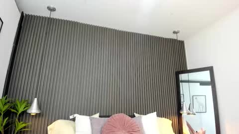 Lizza online show from 09-16-25, 11:44