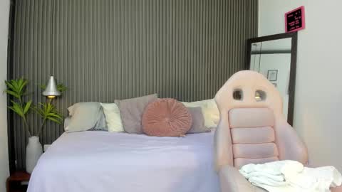 Lizza online show from 03-17-26, 12:41