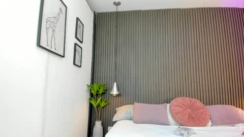 Lizza online show from 04-18-26, 11:25