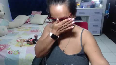 Snapshot of pervert_mommy_x chatting on 04-23-26, 12:51 SAMY online show from 04-23-26, 12:51