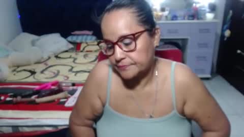 Snapshot of pervert_mommy_x chatting on 04-29-26, 10:08 SAMY online show from 04-29-26, 10:08