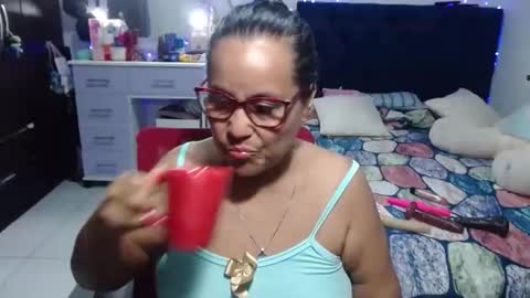 Snapshot of pervert_mommy_x chatting on 05-30-26, 10:45 SAMY online show from 05-30-26, 10:45