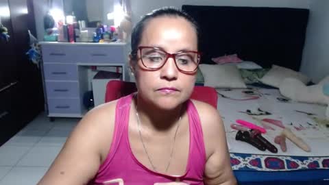 Snapshot of pervert_mommy_x chatting on 07-01-26, 11:12 SAMY online show from 07-01-26, 11:12