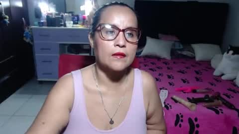Snapshot of pervert_mommy_x chatting on 07-08-26, 09:47 SAMY online show from 07-08-26, 09:47