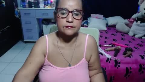 Snapshot of pervert_mommy_x chatting on 07-09-26, 09:24 SAMY online show from 07-09-26, 09:24