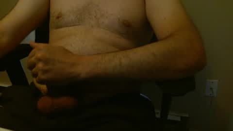 Snapshot of pervertdaddyforyou chatting on 06-27-26, 01:50 pervertdaddyforyou online show from 06-27-26, 01:50