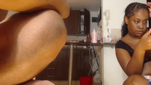 Snapshot of petarda333 chatting on 02-24-26, 01:47 kamila online show from 02-24-26, 01:47