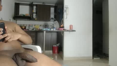 Snapshot of petarda333 chatting on 03-04-26, 01:22 kamila online show from 03-04-26, 01:22