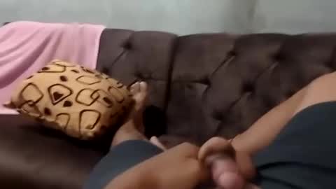 Snapshot of petardoxxxx chatting on 01-20-25, 07:15 Isaa online show from 01-20-25, 07:15