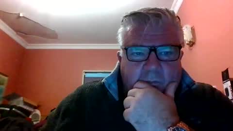 pete112991 online show from 10-22-25, 12:05