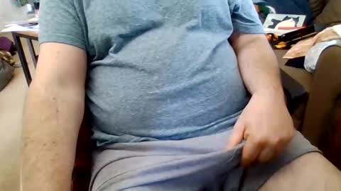 peter40770 online show from 04-06-26, 06:31