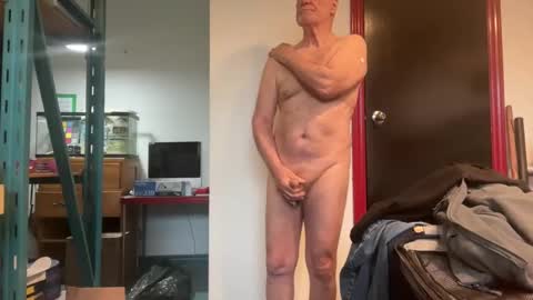 Snapshot of peter4443 chatting on 05-24-26, 11:15 peter4443 online show from 05-24-26, 11:15