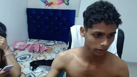 Peter and Shopia online show from 02-08-25, 03:19