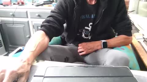 Snapshot of peter_on_kik chatting on 10-04-25, 09:40 make me cum in pvt dutch german daddy c2c bigcock online show from 10-04-25, 09:40