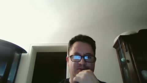 Snapshot of peter_s1275 chatting on 12-17-24, 07:15 Peter online show from 12-17-24, 07:15