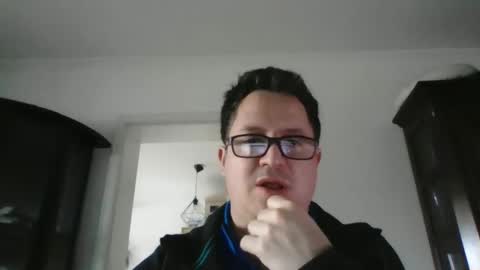 Snapshot of peter_s1275 chatting on 01-08-25, 11:43 Peter online show from 01-08-25, 11:43