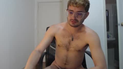 Snapshot of peter_x_annaud chatting on 01-13-25, 02:53 FELIPE online show from 01-13-25, 02:53