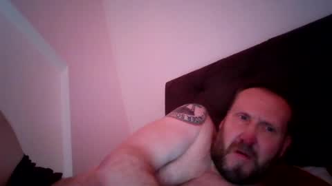 Snapshot of peterpeters443 chatting on 05-21-26, 07:48 jelle online show from 05-21-26, 07:48