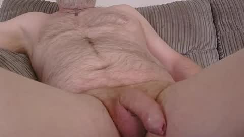 Snapshot of peterrabbit806 chatting on 10-26-25, 11:38 Stroking for my pleasure online show from 10-26-25, 11:38