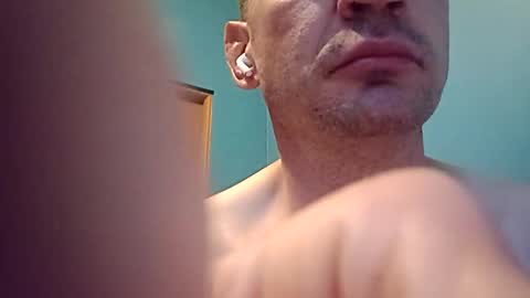 peteypablo198611265852 online show from 05-25-26, 07:03