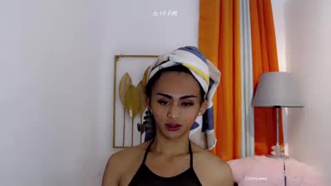 Snapshot of petite_barbie88 chatting on 07-12-26, 10:17 petite_barbie88 online show from 07-12-26, 10:17