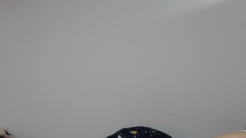 Snapshot of petite_kurly_qt chatting on 12-23-24, 04:12 loli online show from 12-23-24, 04:12