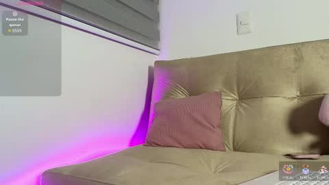 petite_marie_ online show from 03-08-26, 03:10