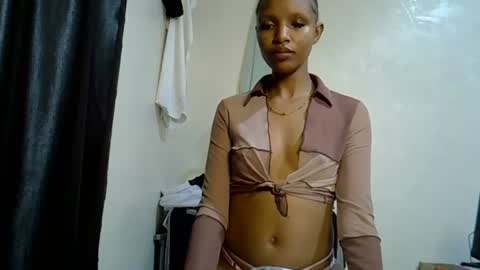 petite_melinda online show from 06-12-26, 10:41