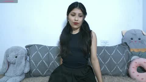 petite paola online show from 03-26-26, 12:55