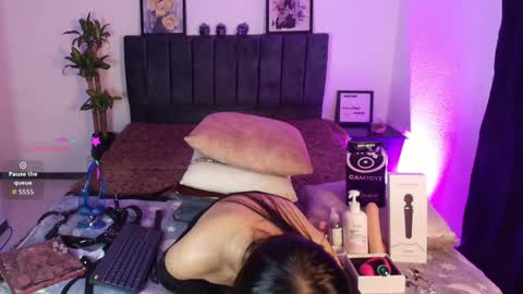 Snapshot of petite_pepper18 chatting on 05-30-26, 12:46 petite_pepper18 online show from 05-30-26, 12:46
