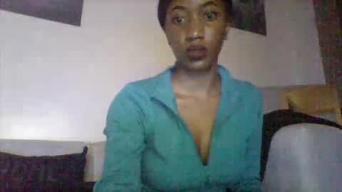 petite_princes online show from 09-28-25, 07:41