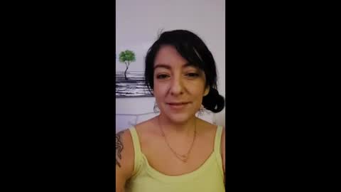 petite treat  online show from 12-16-25, 07:35