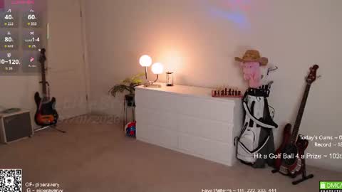 Snapshot of petitebrat chatting on 07-02-26, 01:16 PiperAvery online show from 07-02-26, 01:16