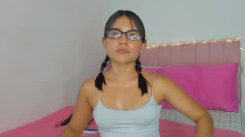 Danna  online show from 12-22-24, 11:52