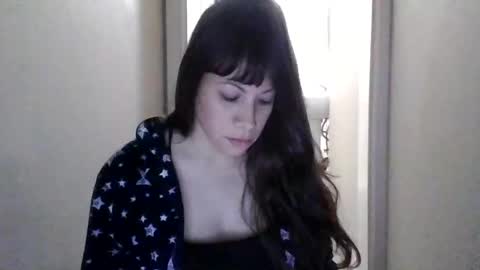 Snapshot of petitedoll30 chatting on 01-17-26, 04:28 Petitedoll30 online show from 01-17-26, 04:28