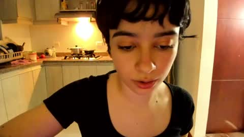 Snapshot of petitee_lunna chatting on 07-02-26, 03:23 Lunna online show from 07-02-26, 03:23