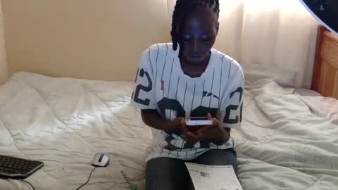 Kitty online show from 04-14-26, 12:11