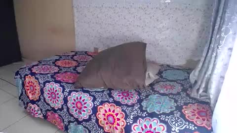 Snapshot of petitesammy chatting on 04-28-26, 10:53 petitesammy online show from 04-28-26, 10:53